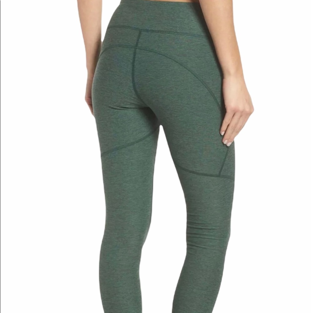 Outdoor Voices Green Cropped Leggings - Picture 2 of 5
